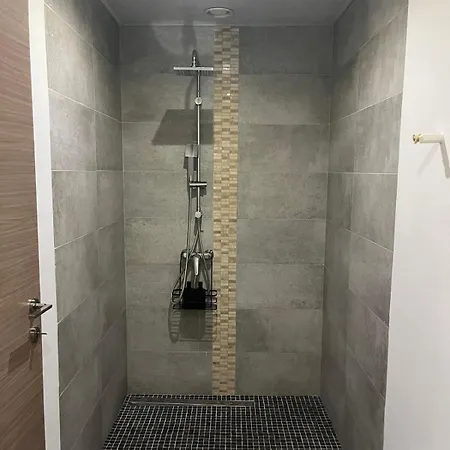 Ottignies * ルーバン・ラ・ヌーブ